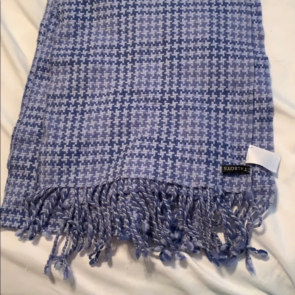 Blue scarf